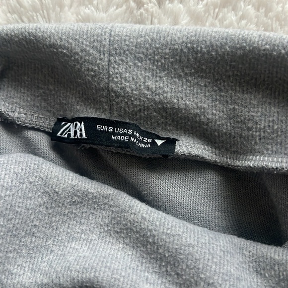 Zara Grey Turtleneck size S - Picture 2 of 2